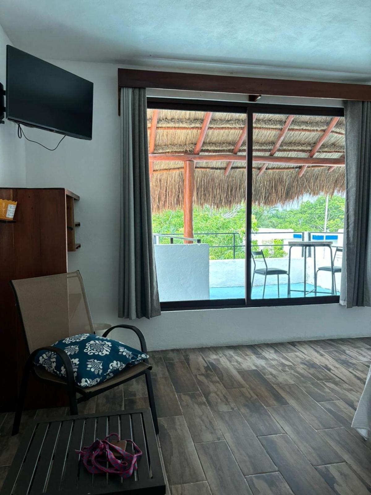 Hotel Miriam Bacalar Exterior photo